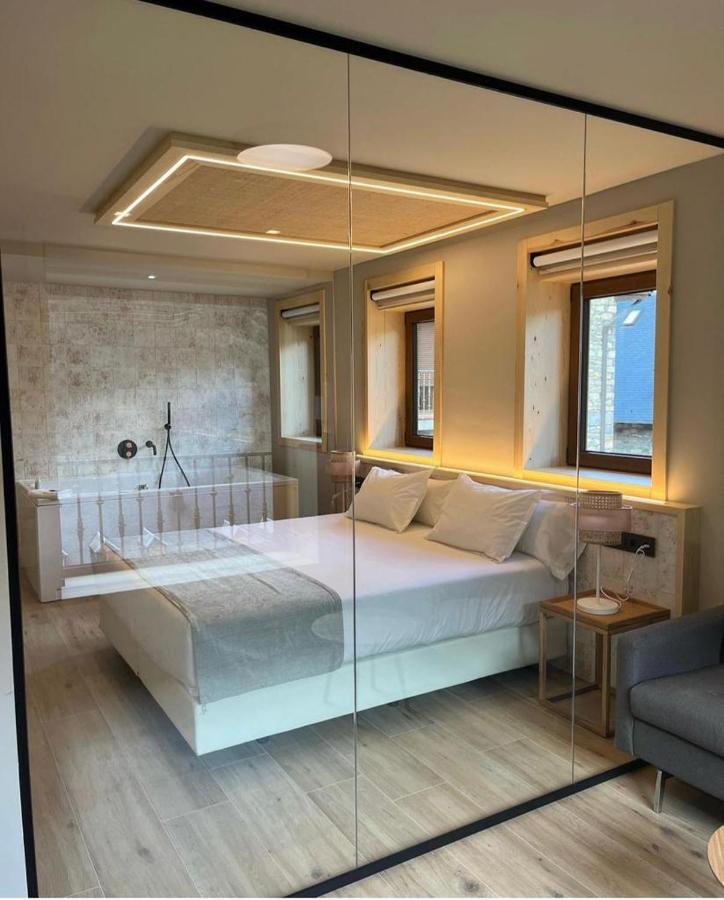 Hotel Boutique Mediodia & Apartments (Adults Only) 플란 외부 사진
