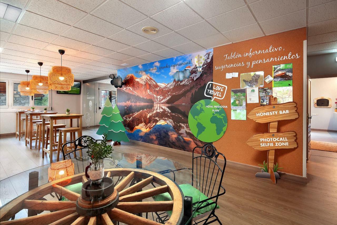 Hotel Boutique Mediodia & Apartments (Adults Only) 플란 외부 사진